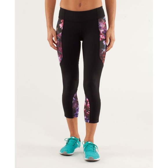 lululemon athletica Pants - Lululemon‎ Run Reflect Crop Leggings Black Spring Sprung Multi Floral Cropped 4